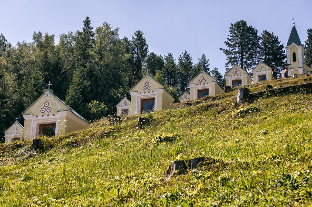 Hostinec U Hromadov - Ubytovanie V Sukromi Rajecka Lesna Exterior foto
